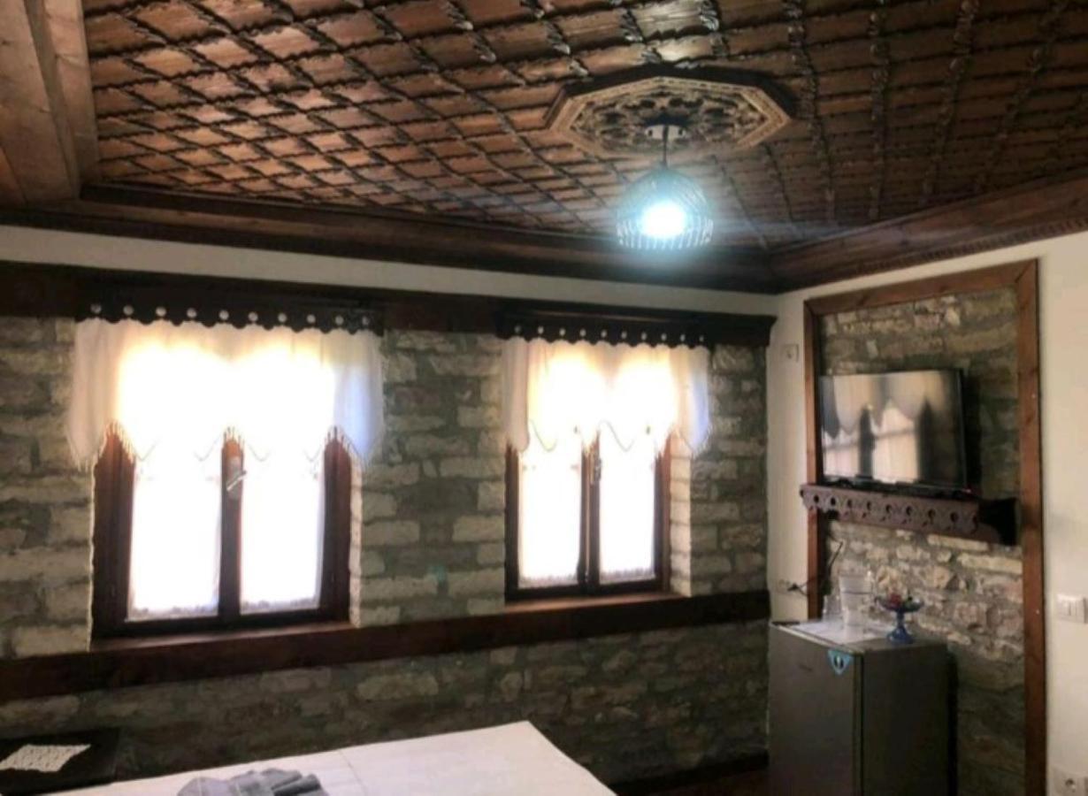 Miziriguesthouse ジロカストラ エクステリア 写真